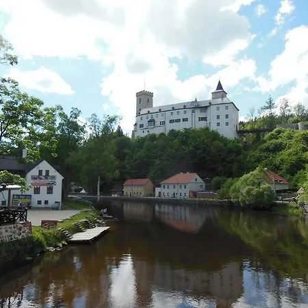 Feriehus Holiday House U Kapitana Větřní