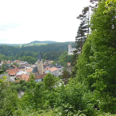Feriehus Holiday House U Kapitana *