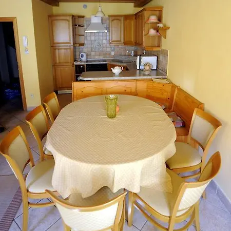 Feriehus Holiday House U Kapitana